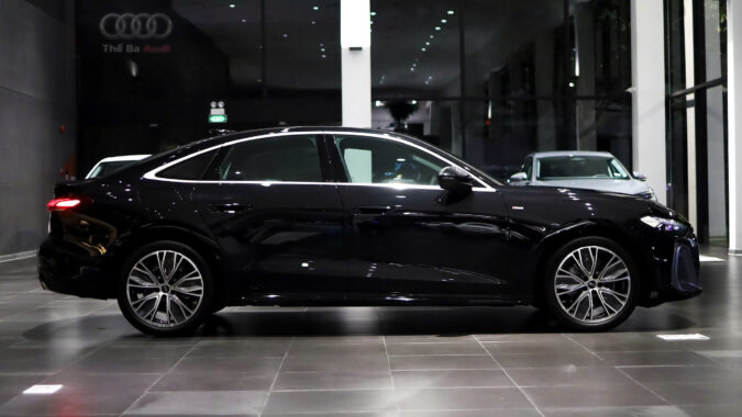 Hông xe Audi A5